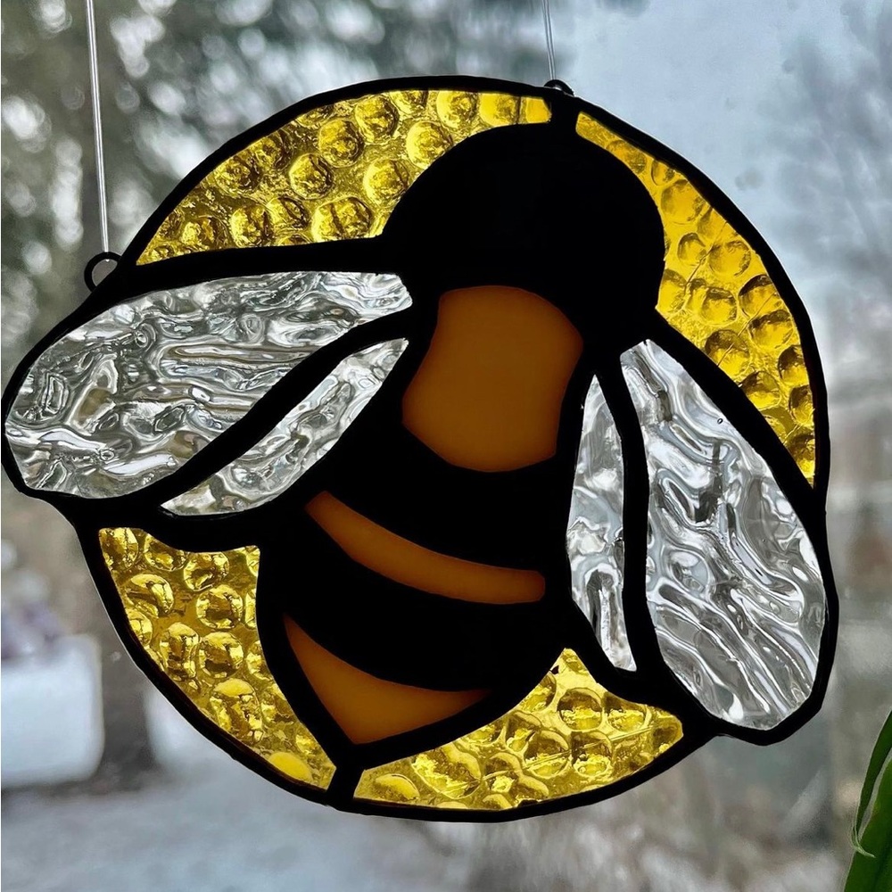 Stained Glass Bee - Picture 2 of 2
